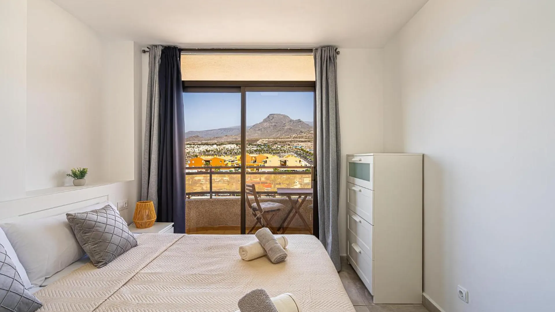 As De Casas - Royal Apartment Los Cristianos Arona